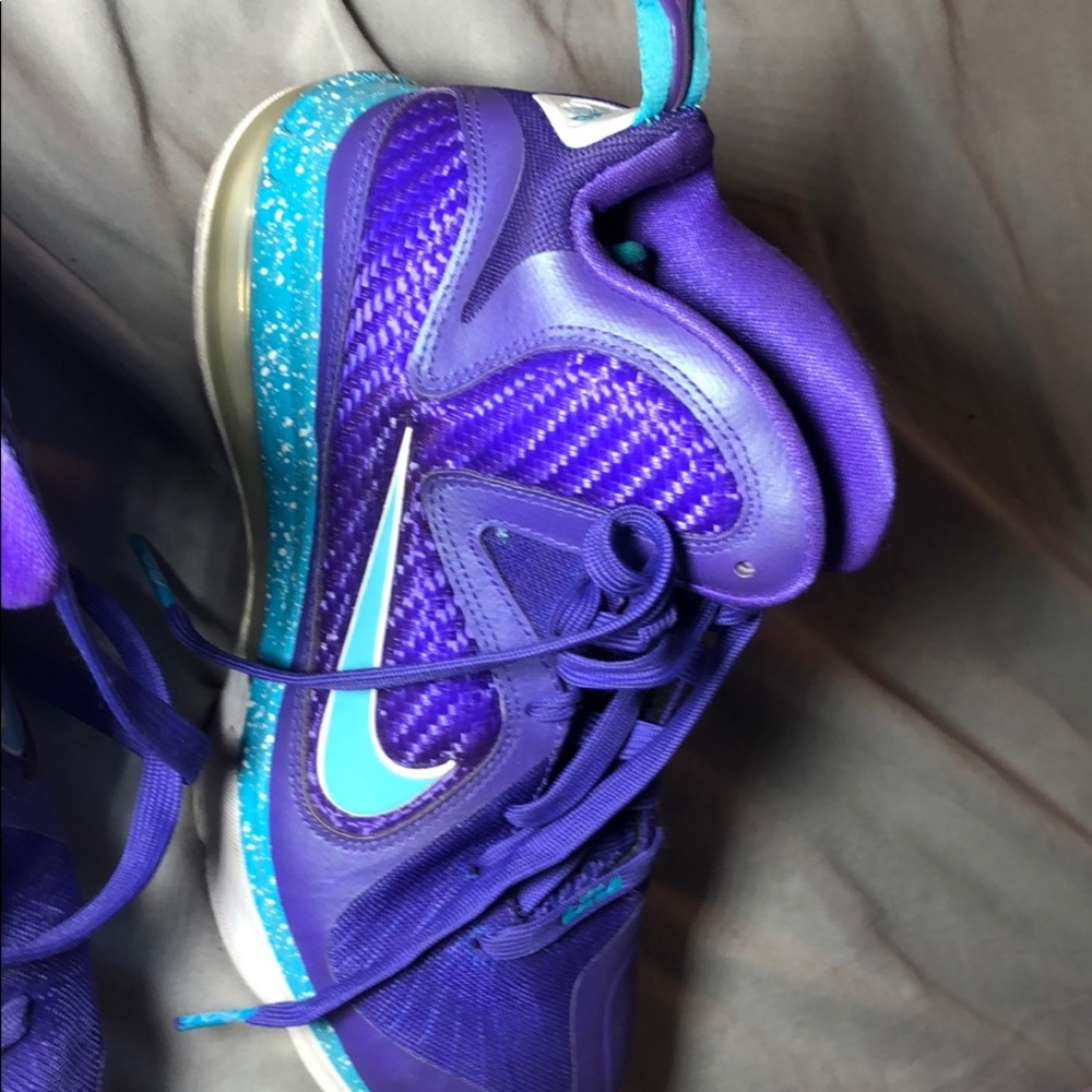 Nike LEBRON SUMMIT Lake Hornets